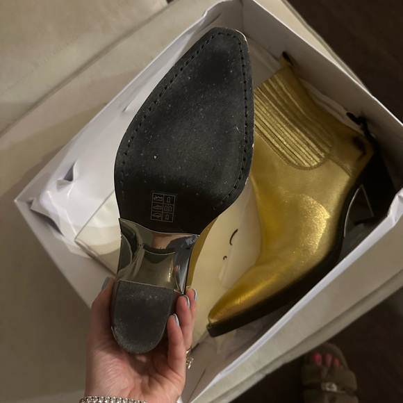 3.1 Phillip Lim downtown Chelsea boot gold - Picture 2 of 4
